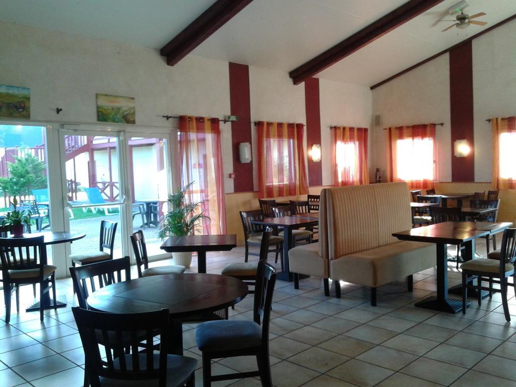 Couett'Hotel Oloron Sainte Marie Zewnętrze zdjęcie